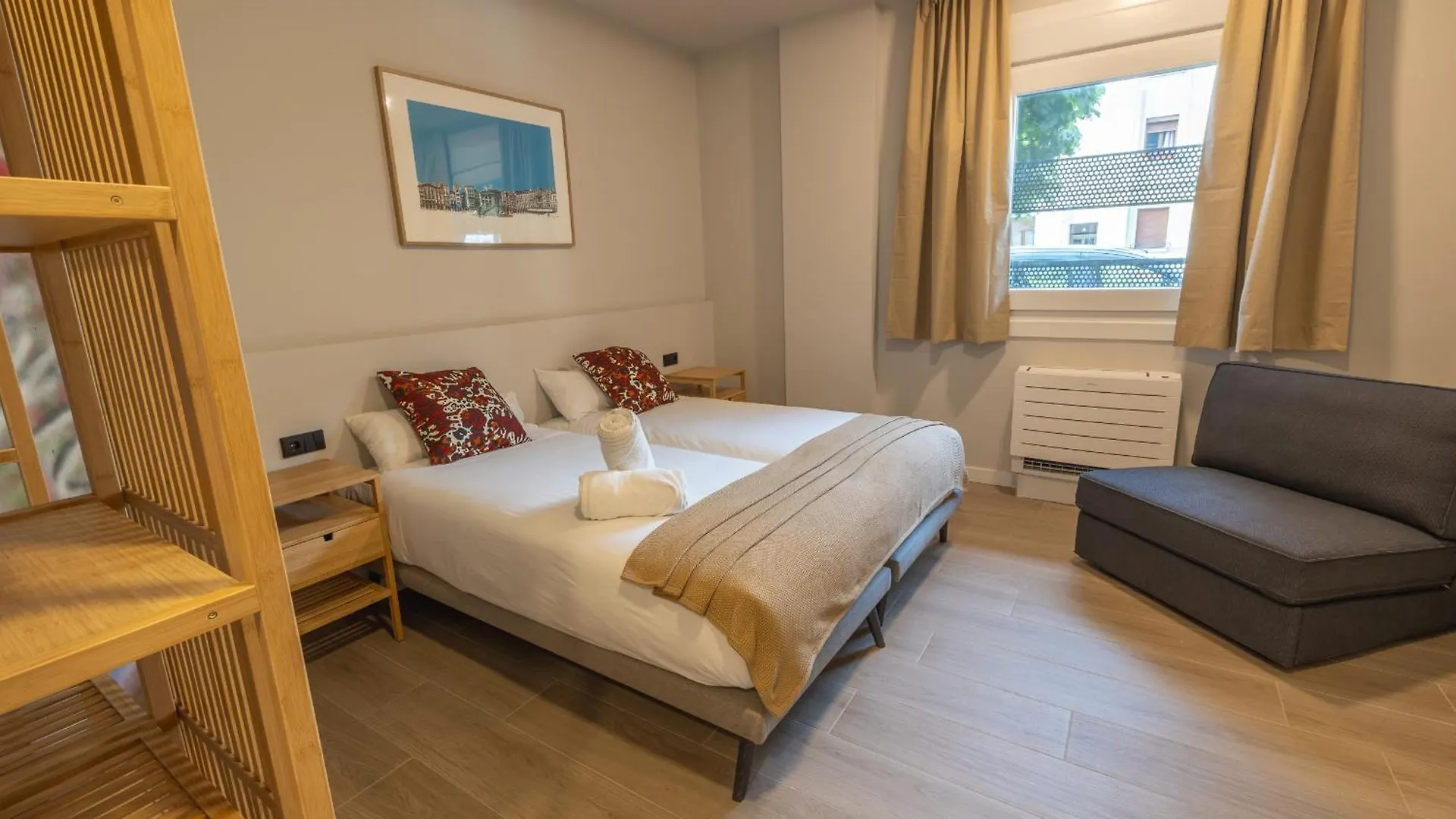 Apartment Tuapartamento Portal De Francia By Clabao Pamplona